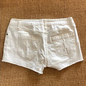 Summer cute cut off white shorts